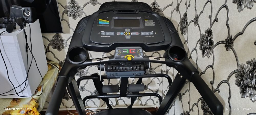 Беговая дорожка сотилади. Продаётся бегавая дорожка