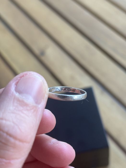 Inel cu diamant negru din platina