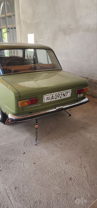 1975 yil Jiguli 21011