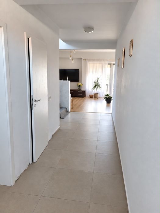 Casă individuală de vânzare în Ghiroda, Timis