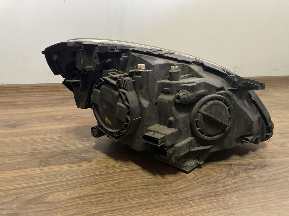 Ляв фар за Mercedes B-class  / Мерцедес Б класа ксенон 2009г