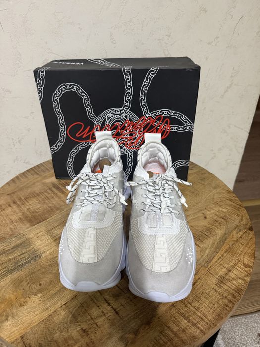 Versace Chain Reaction