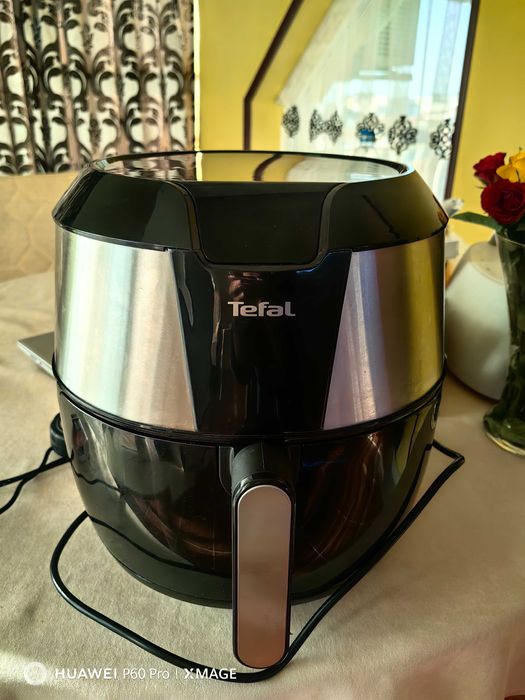 Air Fryer Тефал.