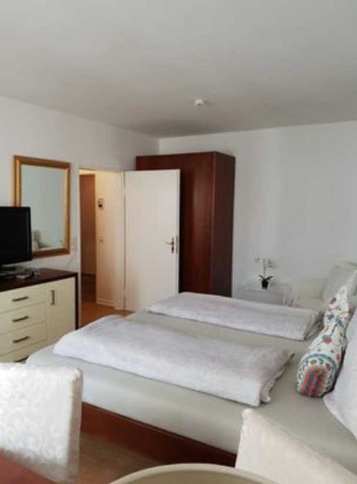 Дава се под наем Тристаен апартамент в Пловдив, Мараша - 76 кв.м за 290.7 € - Снимка #1