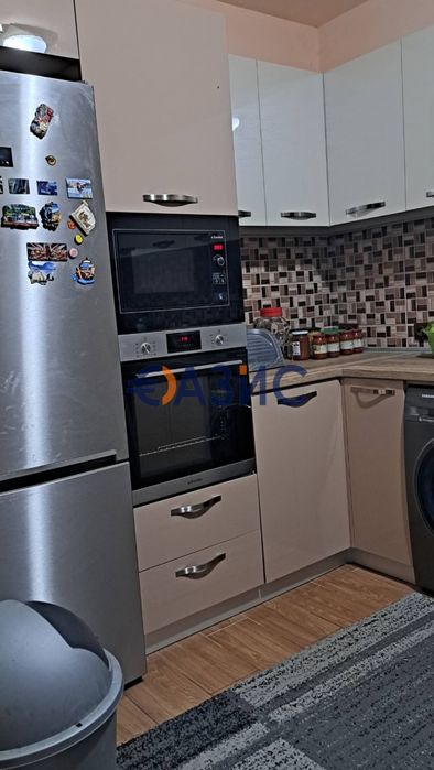 Къща с двор В Меден Рудник, Бургас, с изглед към езерото, РЗП 206 кв.