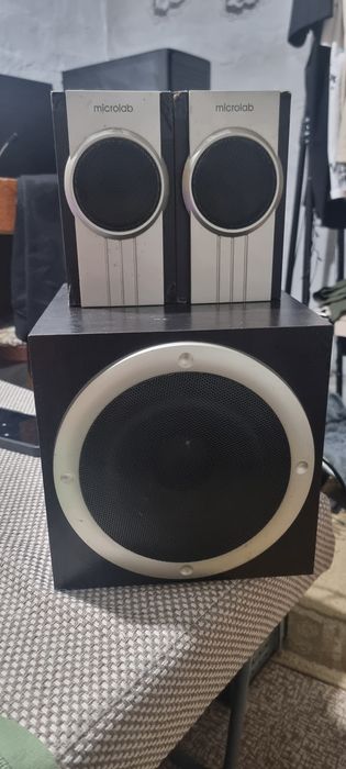 колонки с сабвуфером Microlab.