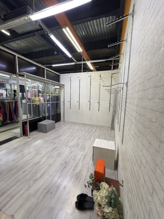 Продам бутик тц Адем-1