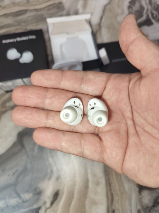 Samsung Buds 2 Pro
