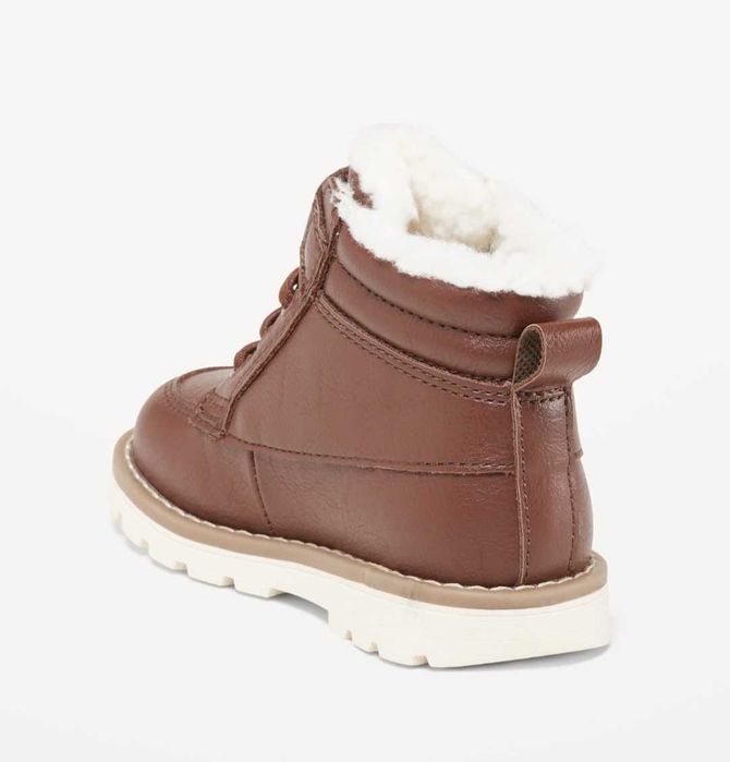 Ботиночки на мальчика из США Oldnavy