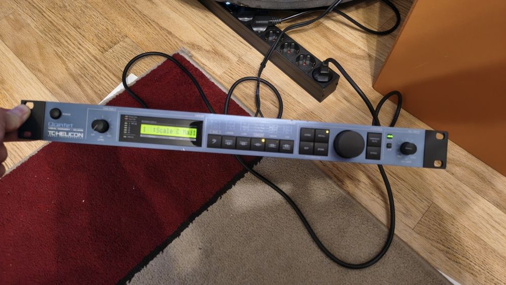 Tc Helicon Quintet Vocal Harmony Reverb