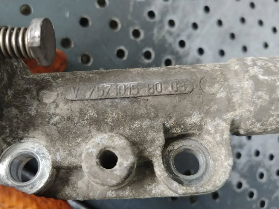 rola intinzator curea 1.2 vti 8f02 peugeot 208  v757101580