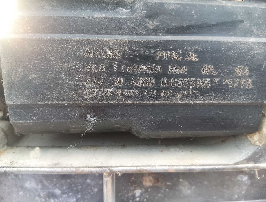 Mașină de cusut Sanda fabricata la Cugir