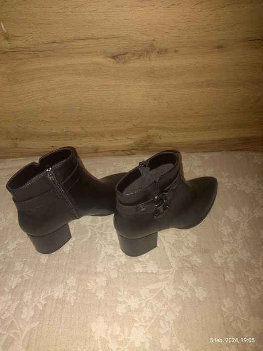 Botine dama din piele naturala netedă POE,(Super Oferta).