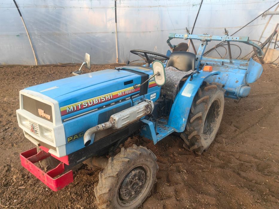Tractoras 16cp 4*4Mitsubishi cu freza 1.25m 0762#293#120