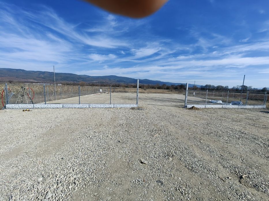 Дава се под наем Парцел в с. Баничан, Област Благоевград - 650 кв.м за 229.5 € - Снимка #1