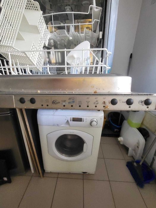 Whirlpool ADG 9965 - съдомиялна за вграждане за ремонт/части