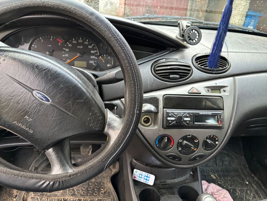 Ford focus 1.9 TDI 2003 de piese