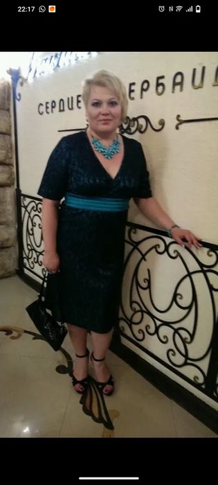 Платье нарядное, ажурное