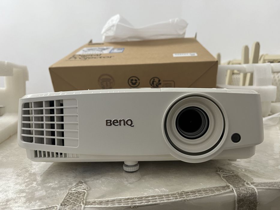 Проектор от компании BENQ