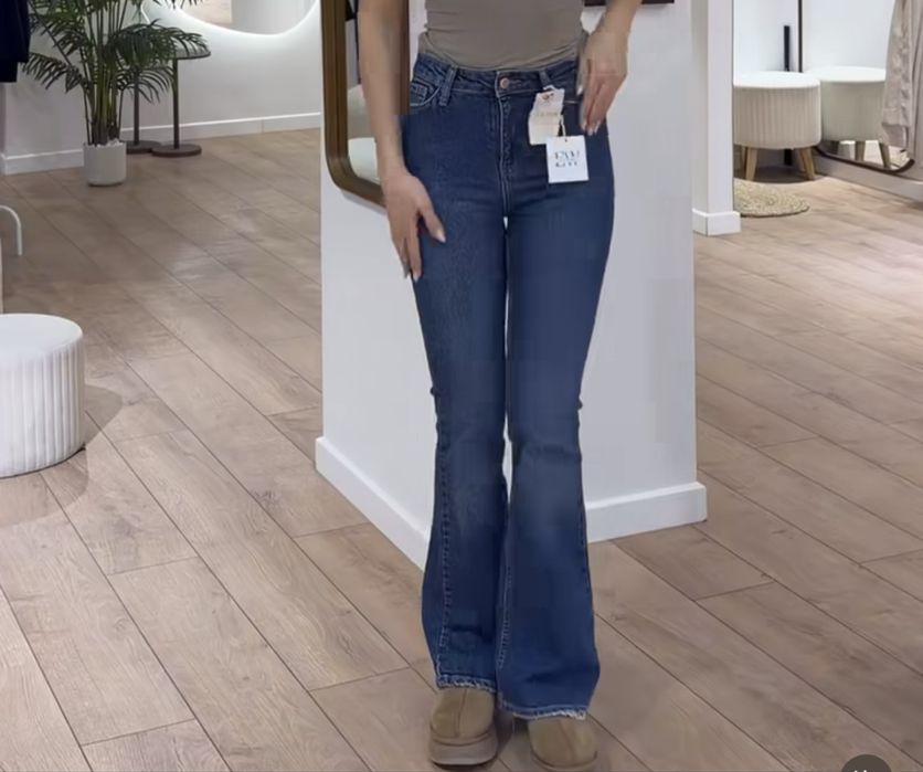 Джинсы сатылады 1рет кана киилген