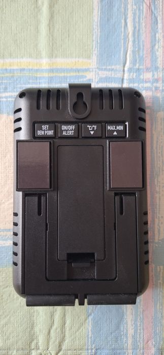 Климатична станция за помещение с предупредителна функция