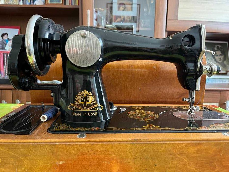 Ръчна шевна машина