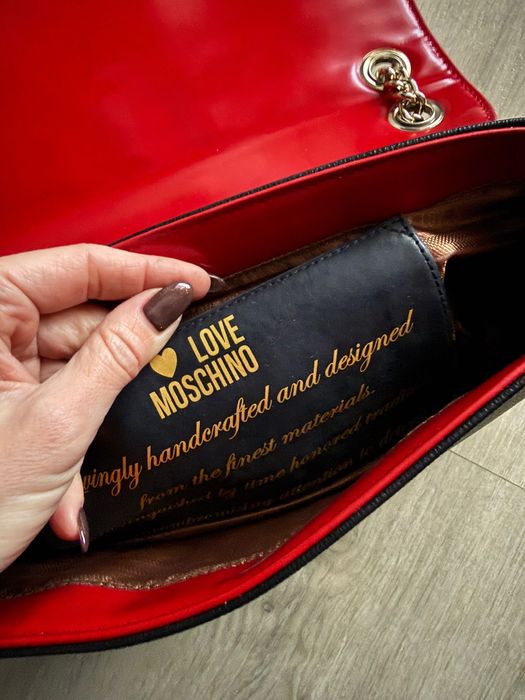 чанта Moschino естествена кожа