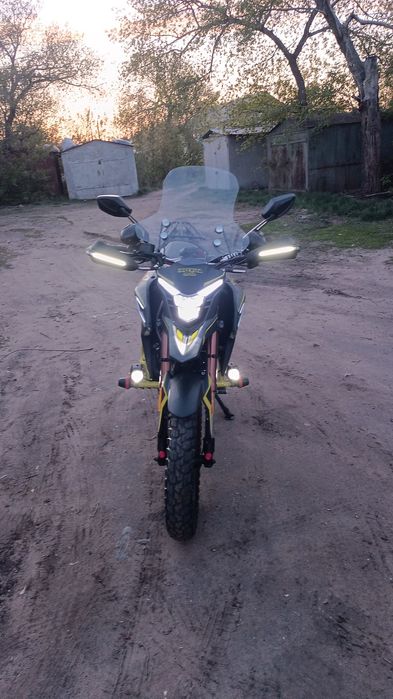 Мотоцикл новый .