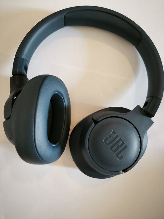 Casti JBL TUNE 720BT
