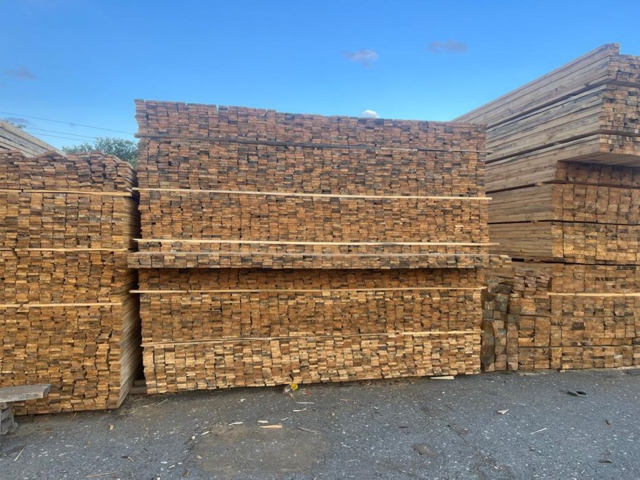 Агаш балка брус стропила лес рейка