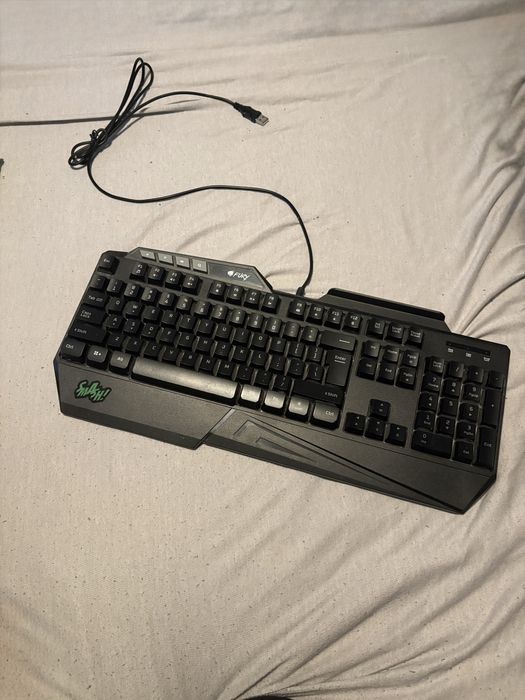 Геймърска клавиатура fury Skyraider