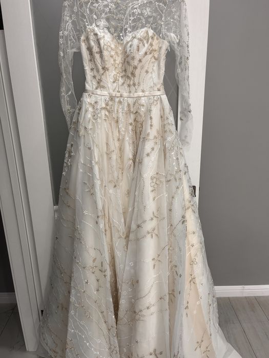 Свадебное платье/ Той көйлек