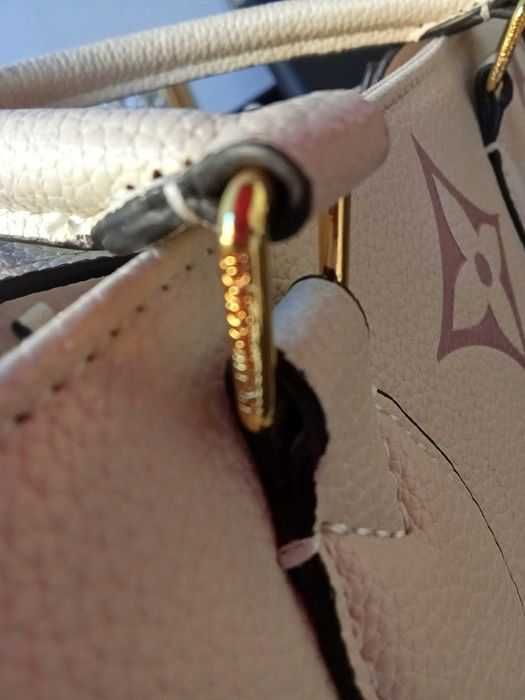 Голяма чанта Louis Vuitton - 95 лв.