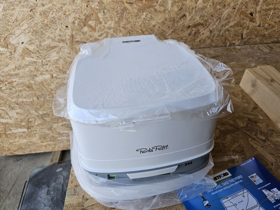 Toaletă camper, rulotă Thetford Porta Potti 345