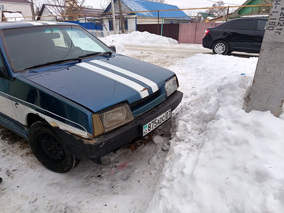 Продам авто ваз 21099