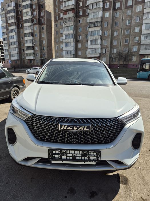 Автомашина Хавал М6