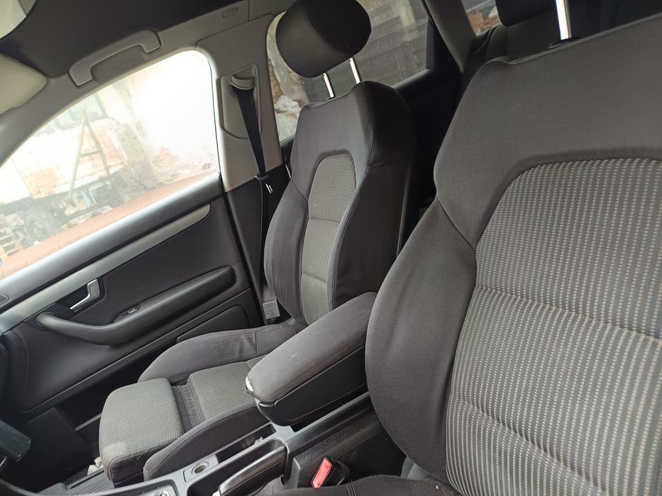 Dezmembrez Audi a4 b7