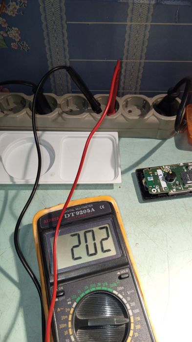 Стабилизатор напряжения