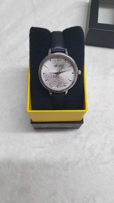 Дамски часовник SEKONDA