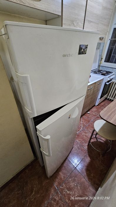 Frigider Artic funcțional