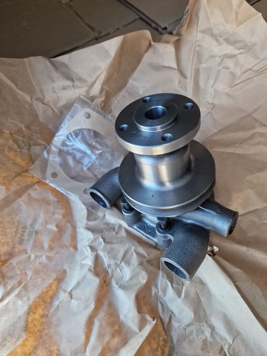 Pompa apa tractor Landinii massey ferguson Perkins