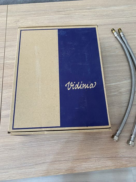 Смесител за мивка видима