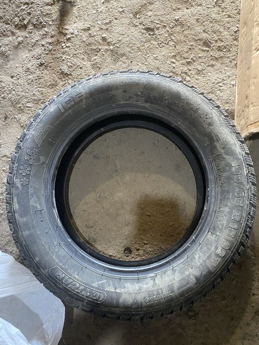 Продам зимнюю резину R15