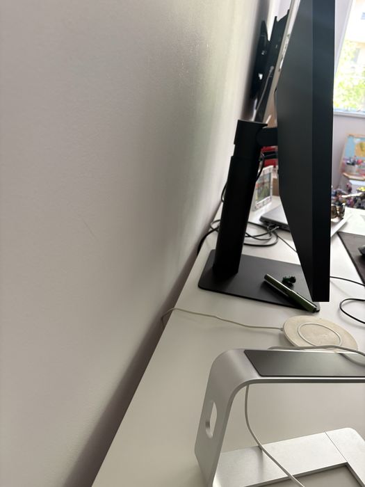 Monitor LG Ultrafine 27MD5KA 27'' 5K Thunderbolt 3 500 nits - ideal pentru Apple MacBook - OCAZIE