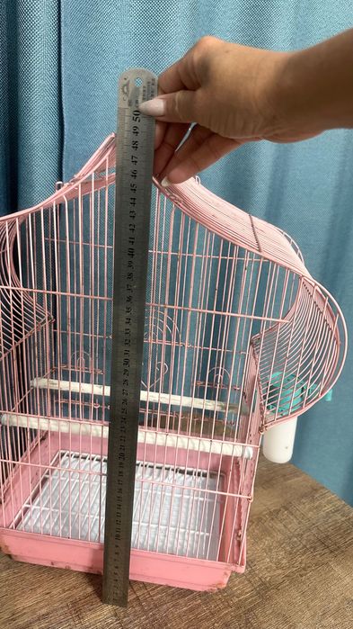 Продам клетку для попугая