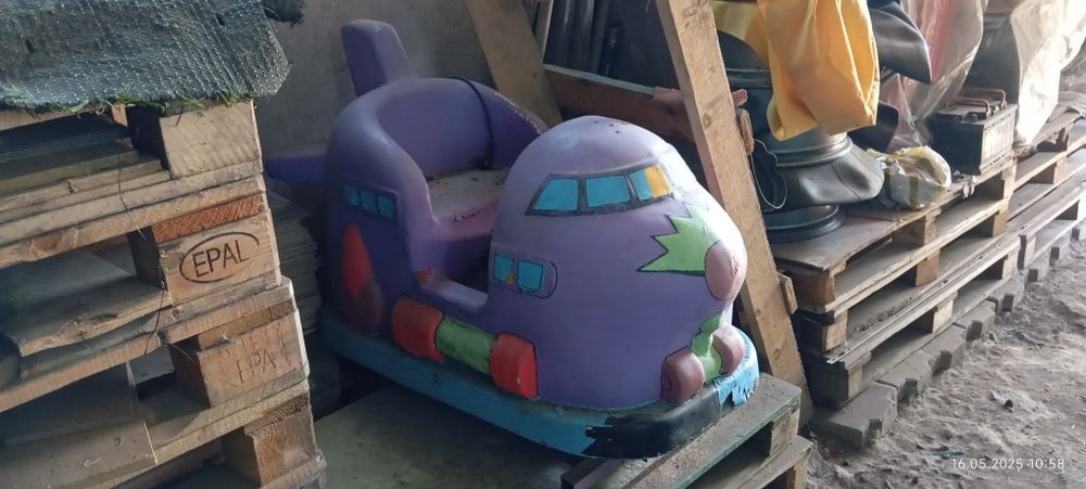 Аппарат качалка самолёт.