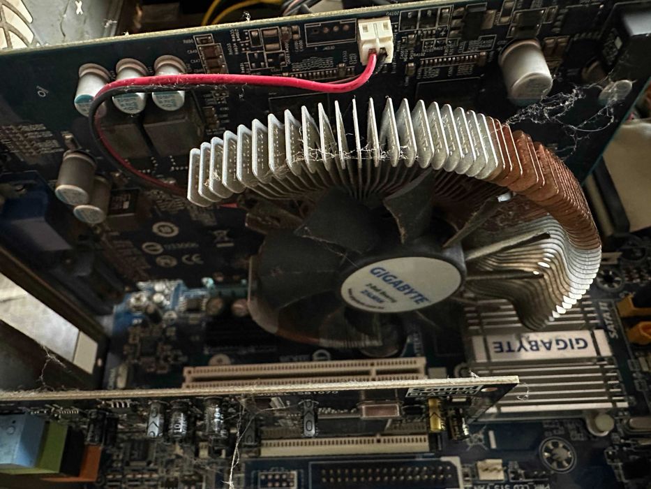 PC AMD Athlon Dual Core 2.6GHz [Placa video defecta]