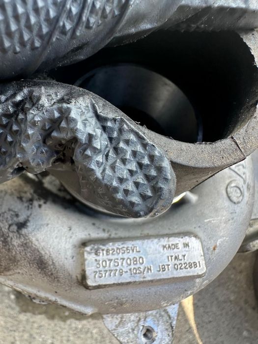 Turbina 2.4D Euro 4 2006-2010 163CP 185 CP Volvo S60 V70 XC90 XC70 30757080