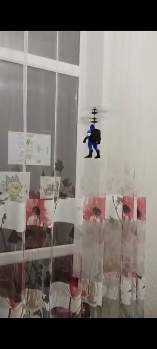 Продам новых летающих героев