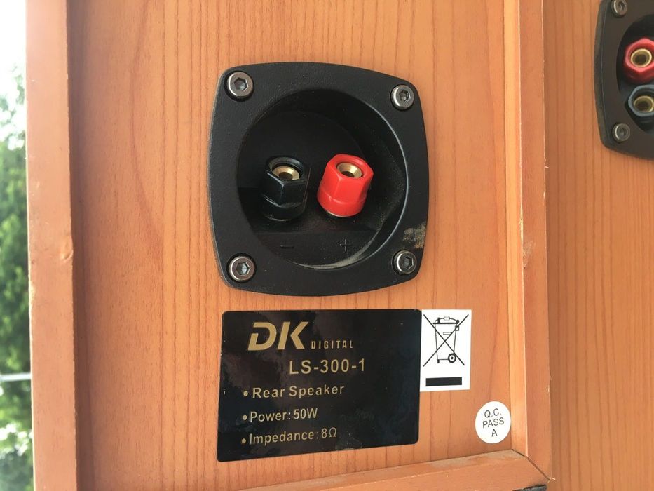 Boxe difuzoare dk digital la 300-1 din Germania 100w, 8 ohmi